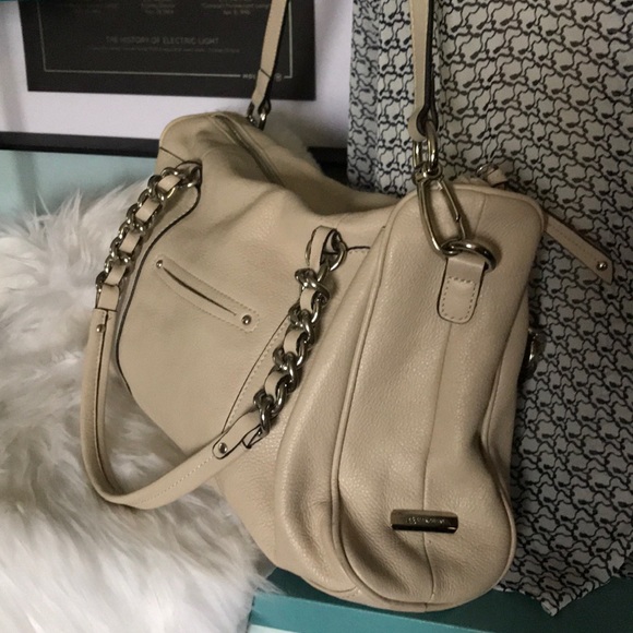 B Makowski ivory satchel with chain detail - Picture 3 of 16